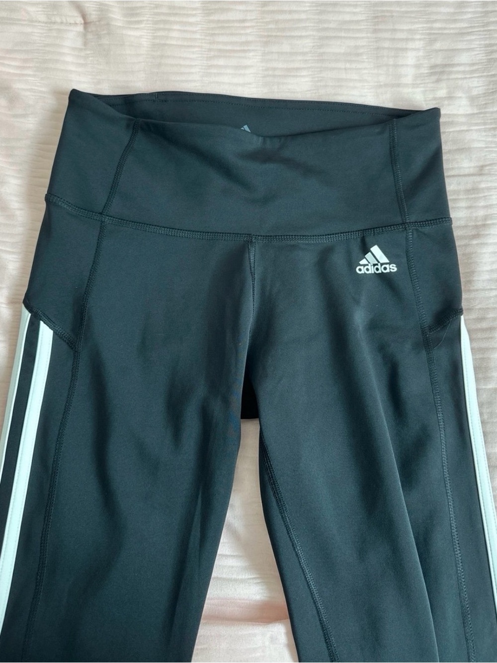 Adidas Climalite Women’s Leggings Size Small READ DESCRIPTION